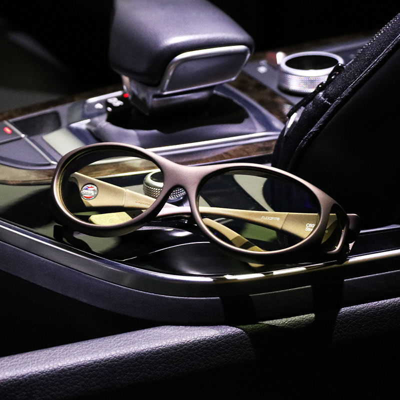 C605T_Cocoons-StreamLine-S-Sand-Frame-Twilight-Lenses